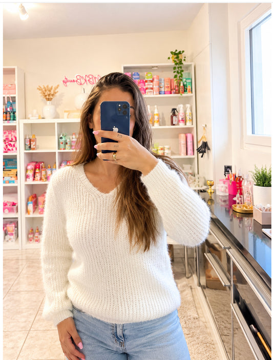 🤍 Pull blanc tout doux - NBK Beauty